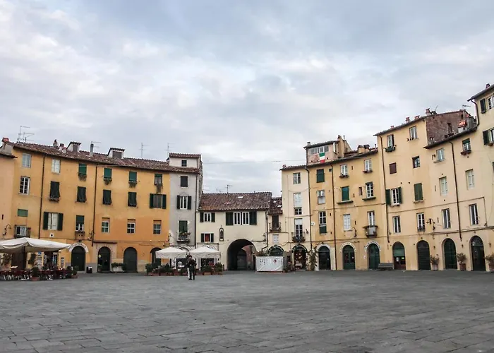 Casa Anfiteatro ルッカ